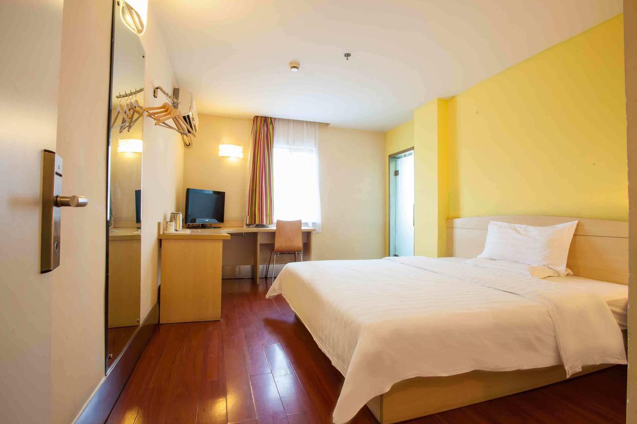 7Days Inn Ezhou Wuchang Avenue Dongjiang International Extérieur photo