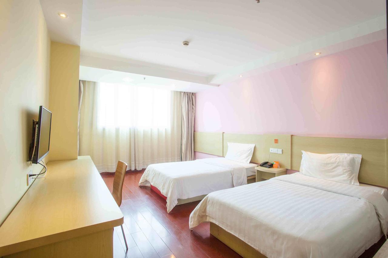 7Days Inn Ezhou Wuchang Avenue Dongjiang International Extérieur photo